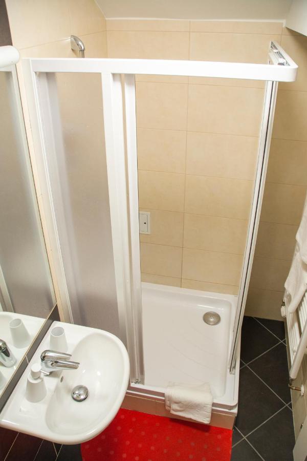 Apart Otel Limes 4*
