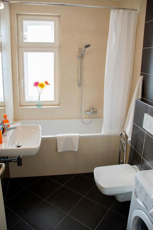 Limes Apart Otel Prag